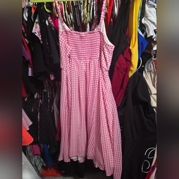 🍁🍂NWT Torrid 2x Hot Pink Gingham Chiffon Button Midi Dress - Picture 5 of 5